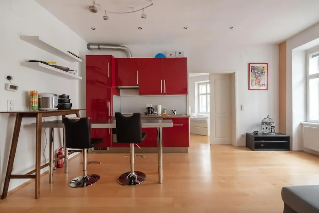 Apartment Studententraum Am Naschmarkt Vienna