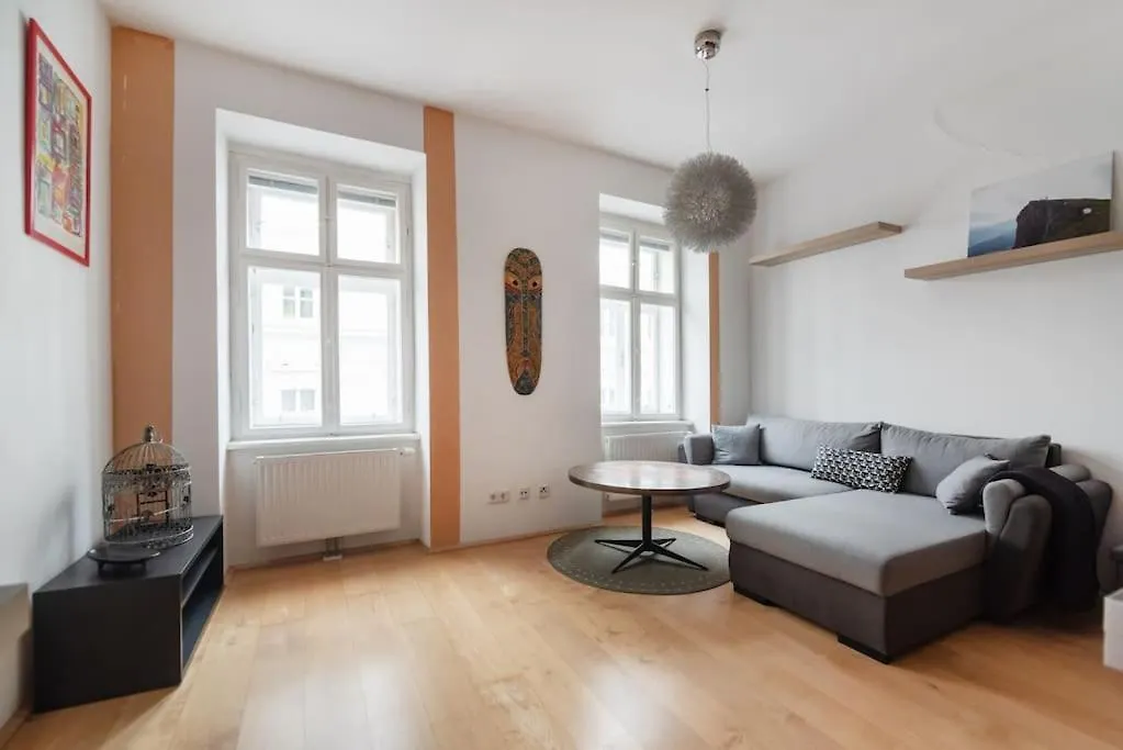 Studententraum Am Naschmarkt Vienna Apartment
